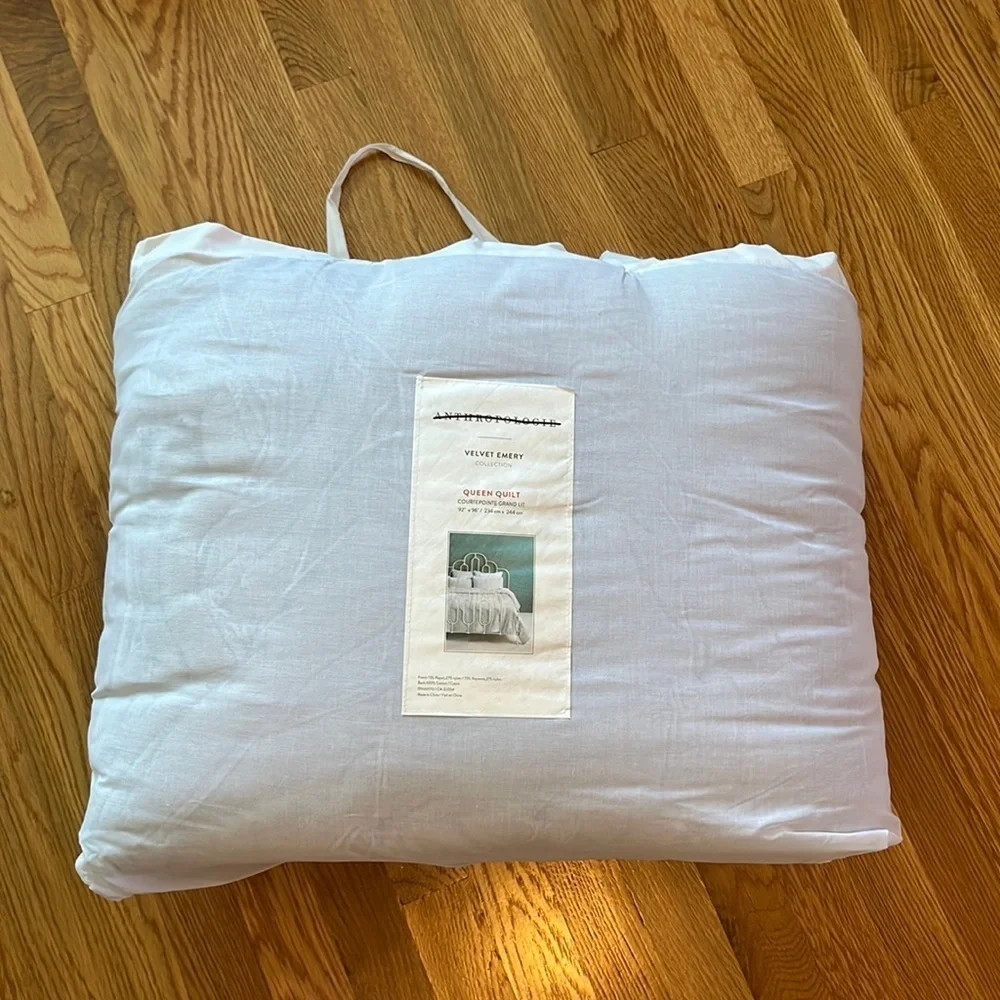 Anthropologie Velvet Emery Quilt Gray Quilt Queen NWT